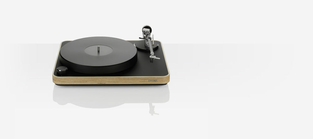 Clearaudio Concept Light Wood Turntable -  Black Satisfy Tonearm - No Cartridge Included