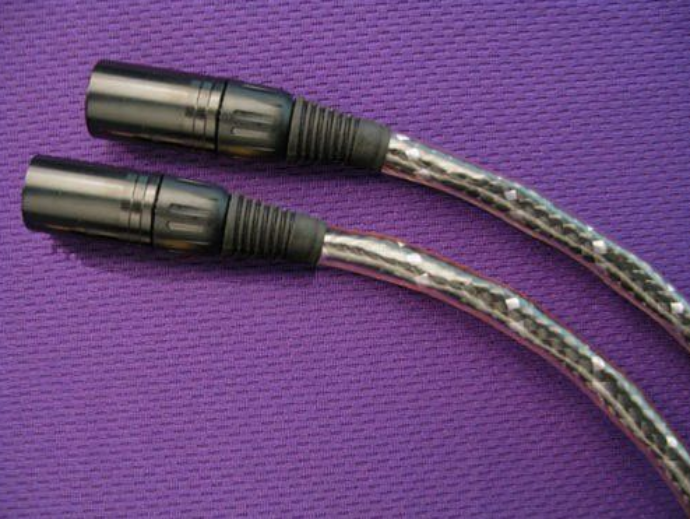 Straightwire VIRTUOSO R XLR Audio Interconnect Cable 0.5 Meter Pair