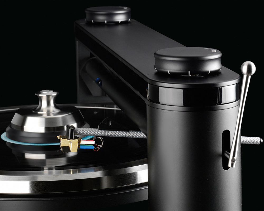 Clearaudio Statement v2 - Stainless with Upgrade Option for Piano Black Finish